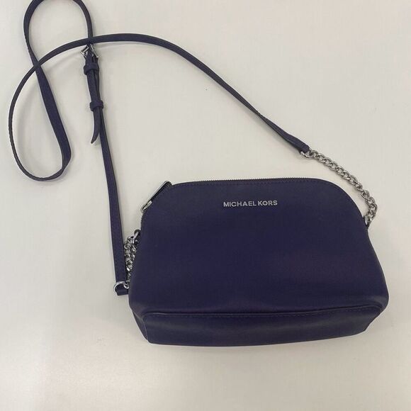 Michael Kors Cindy Soffiano leather Dome Crossbody - Picture 3 of 8
